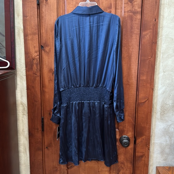 DKNY dress - Picture 5 of 7